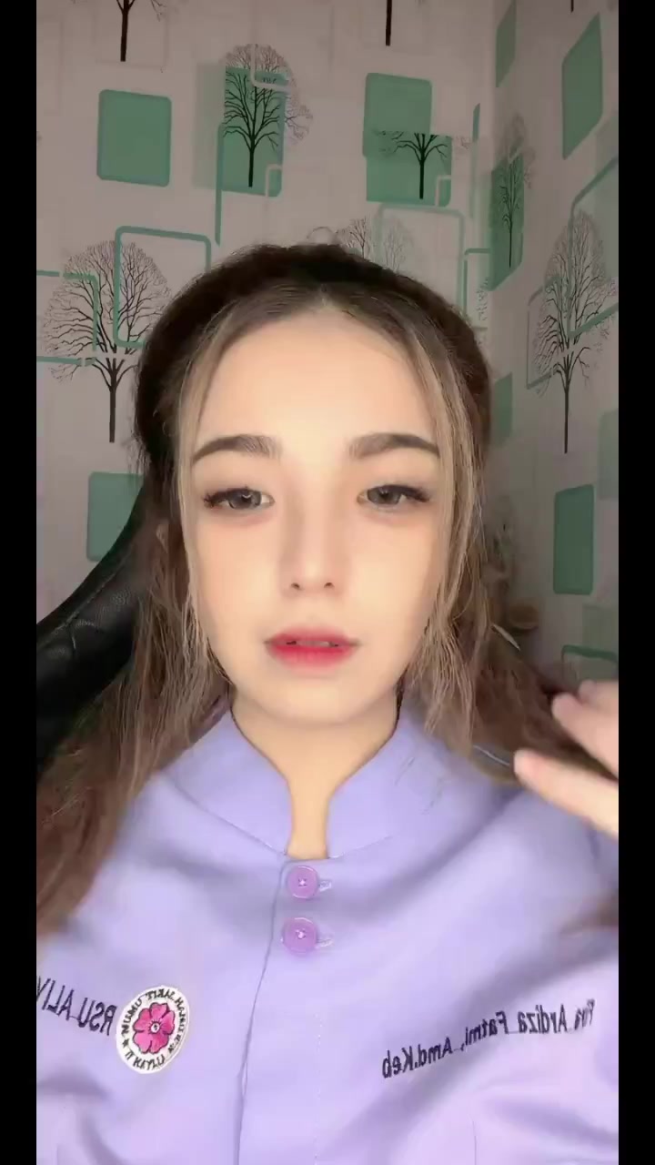 @Vhyooo