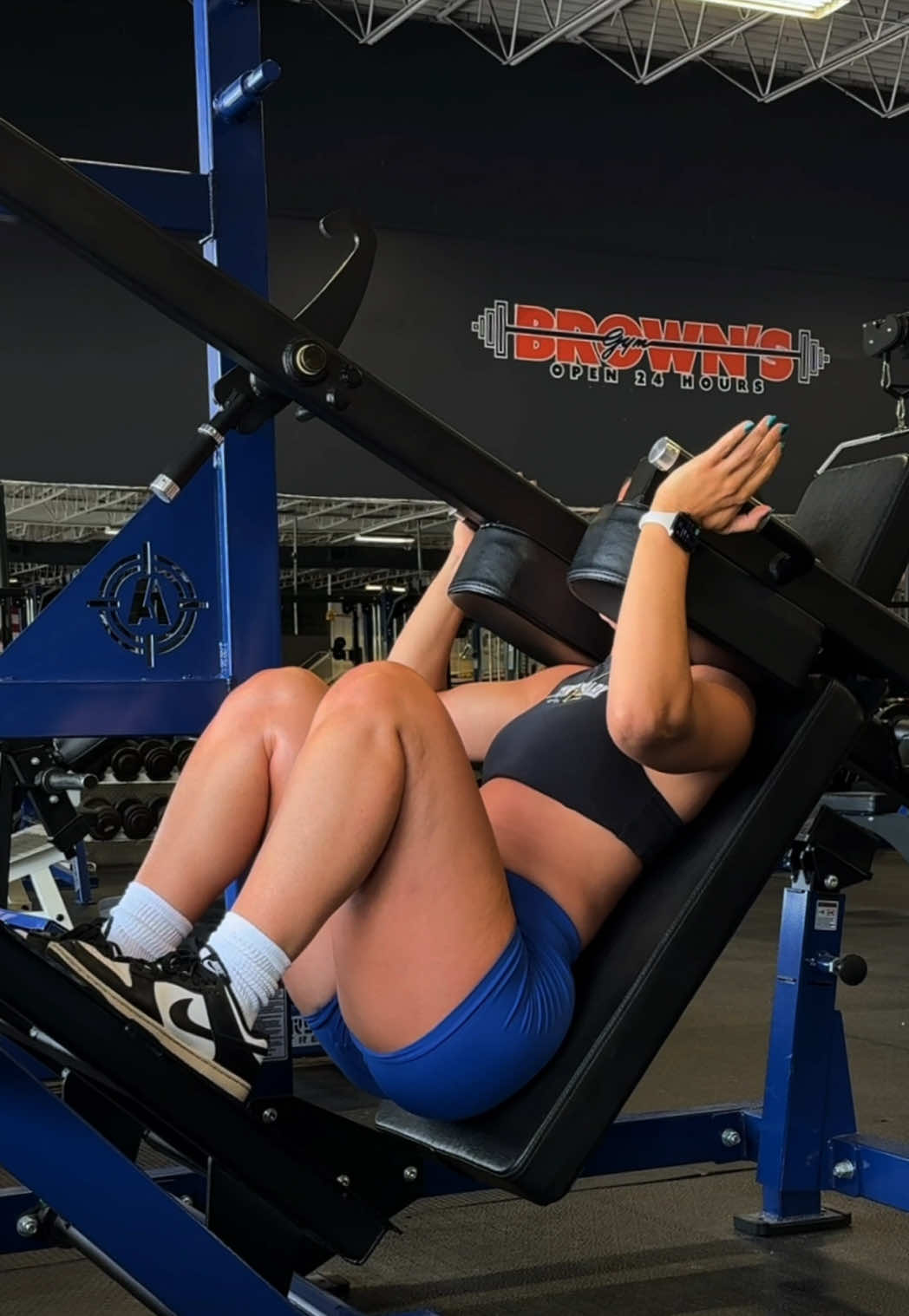 @_liftingwithlauren