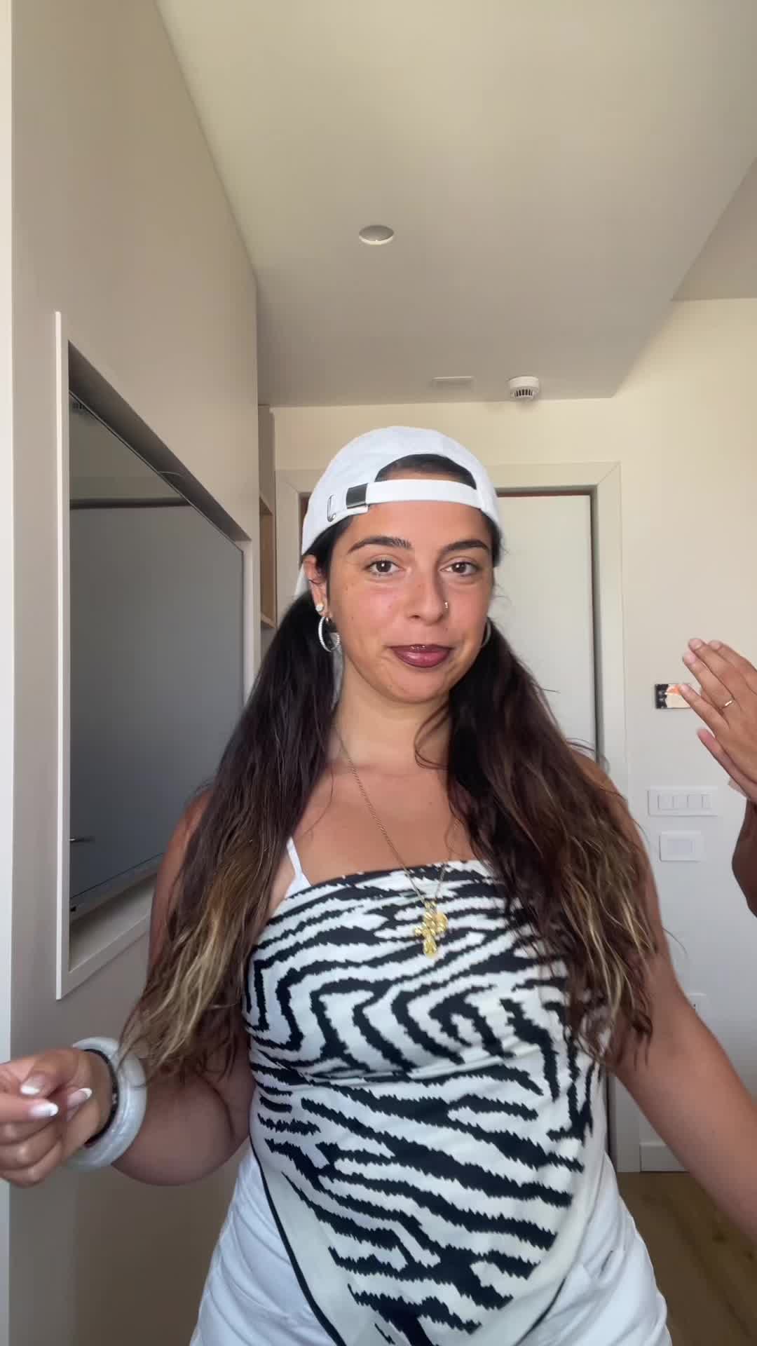 @Alithini