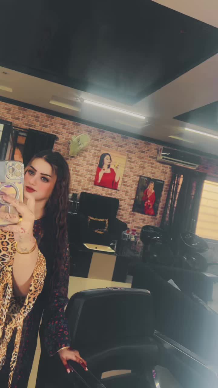 @iqra_khan