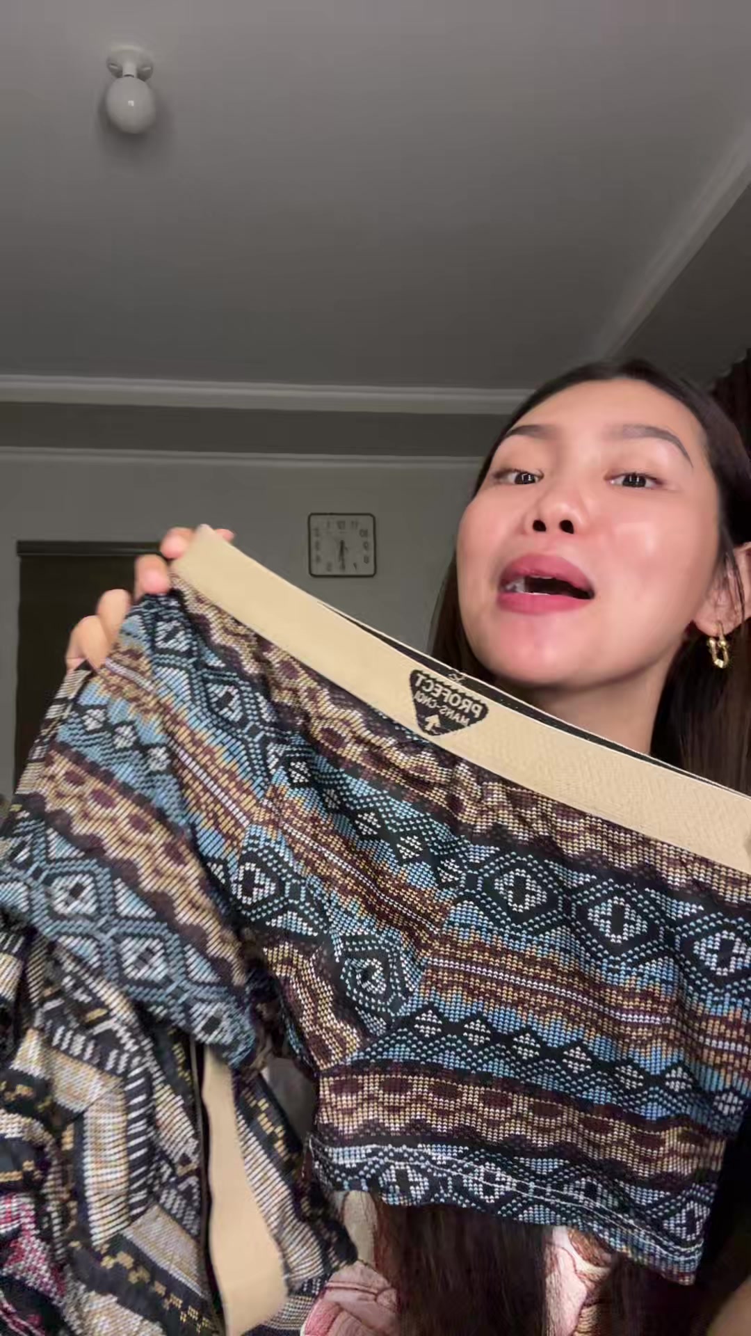 @Ashlyjagonoy