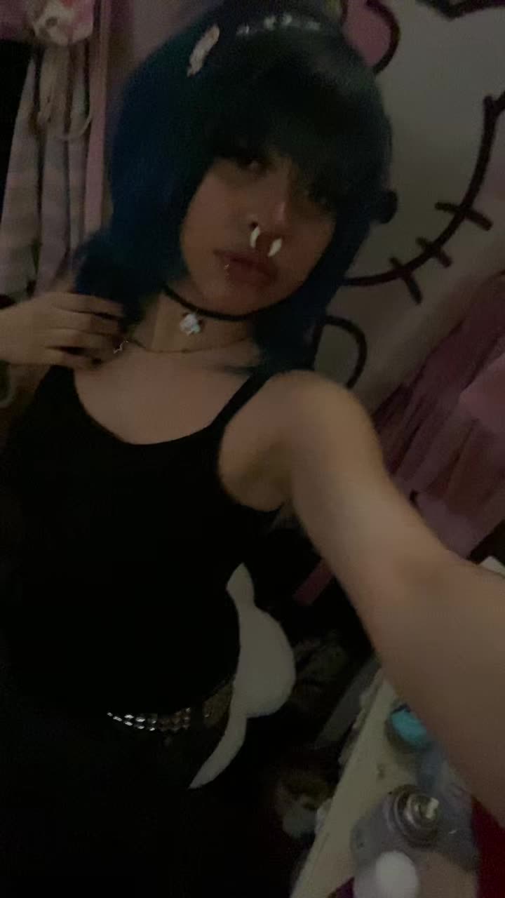 @Bruja cruda