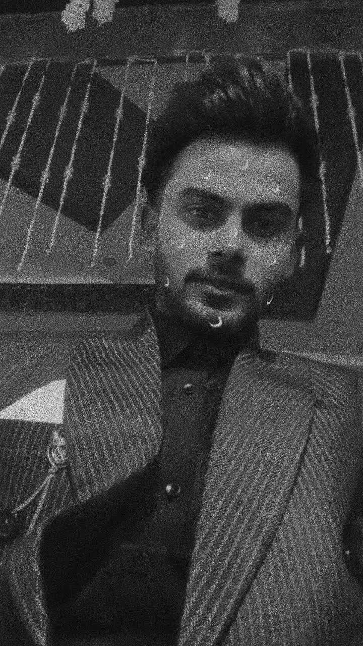 @SIMON 🍫 خان