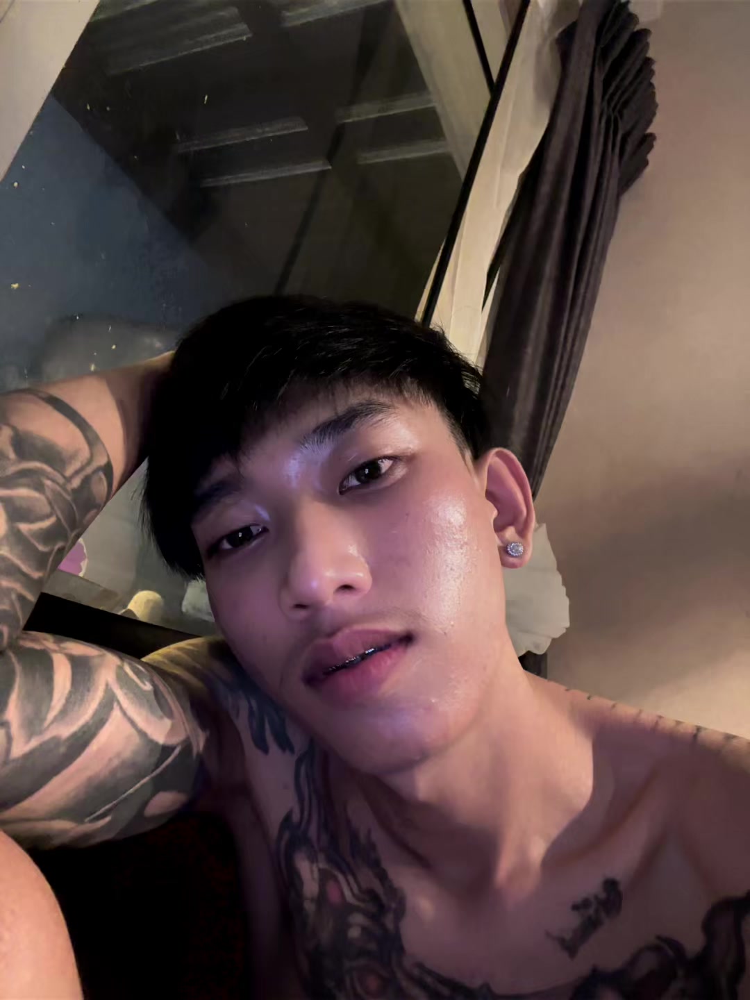 @พอส จิรพัฒน์