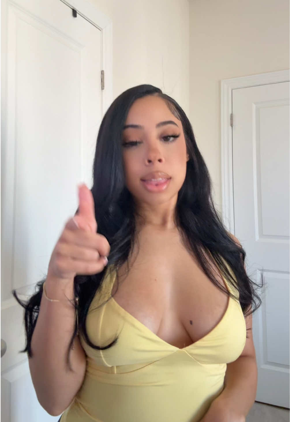 @Lataviiaa