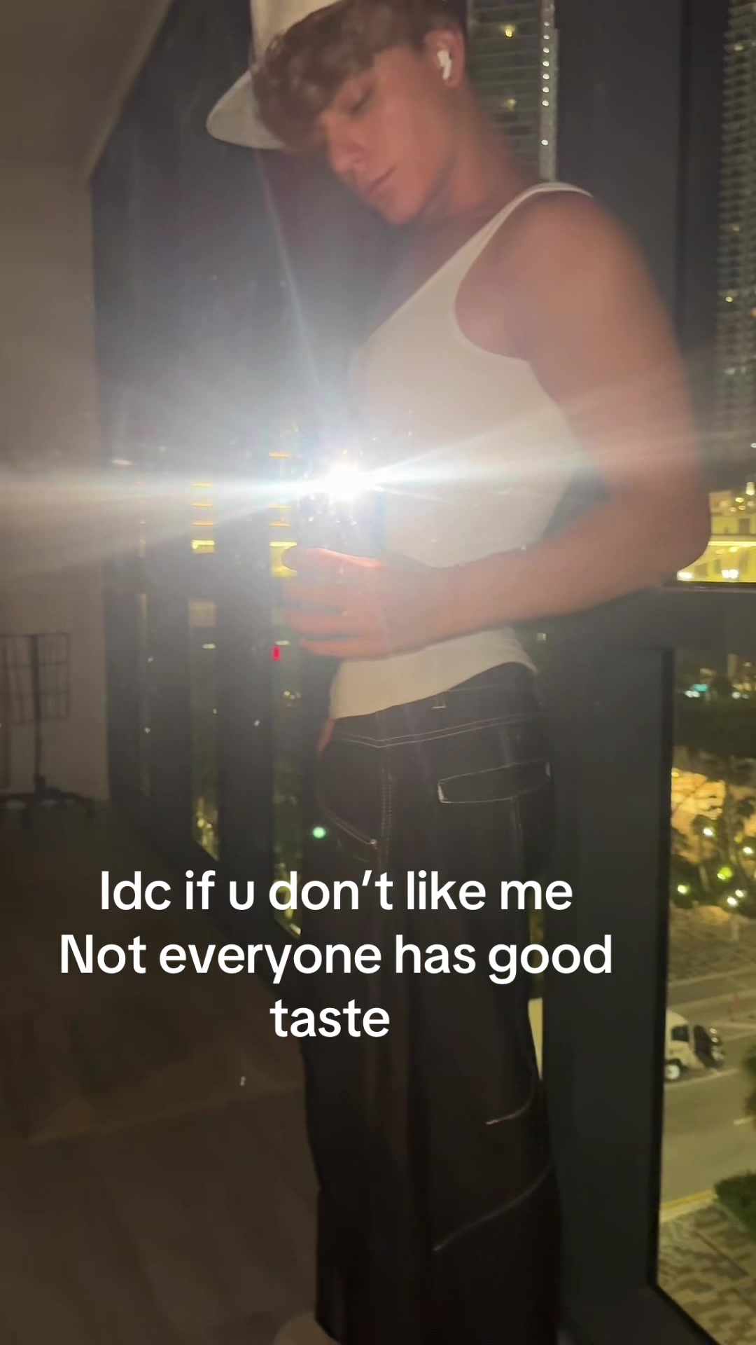 @Notdanielbochkov