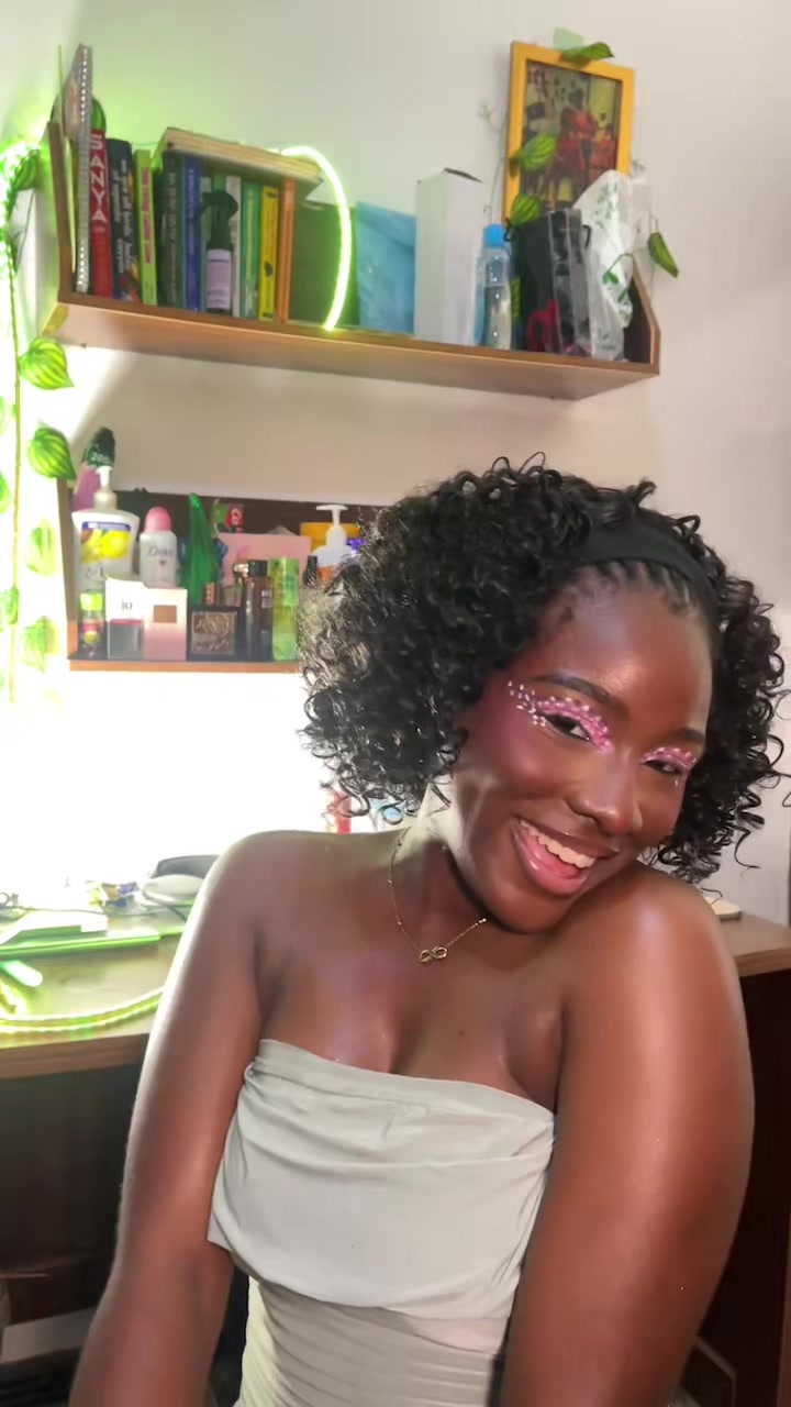 @solelynike