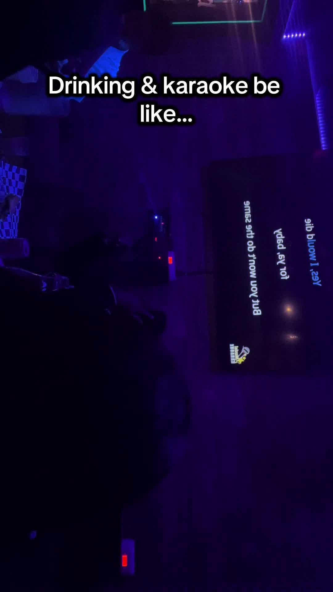 @Vee🌙