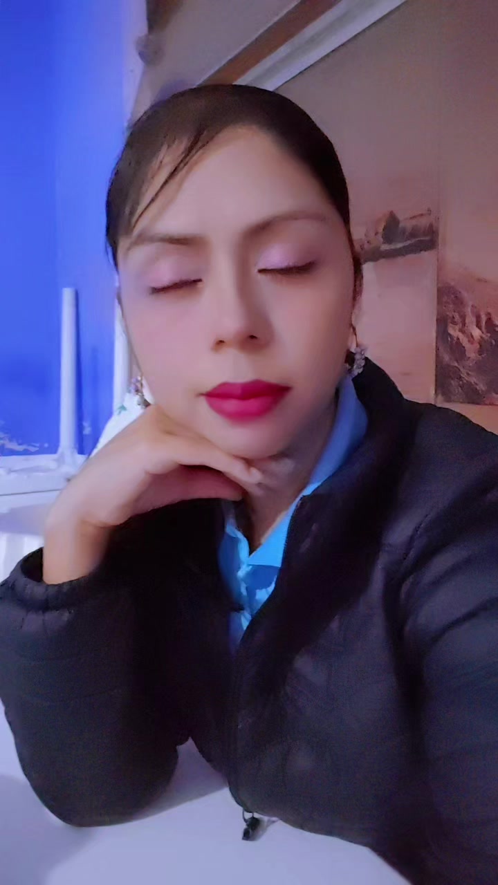 @Jane ๐ฅฐ๐น