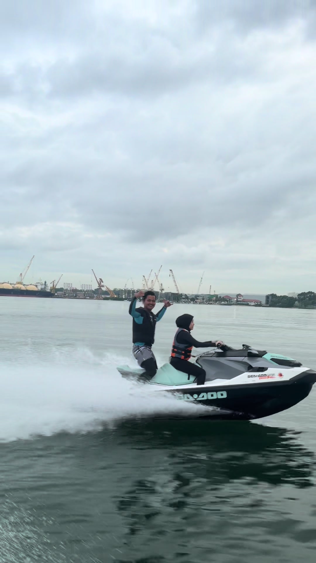 @HAFIZ SEADOO🏄🏻&zwj;♂️