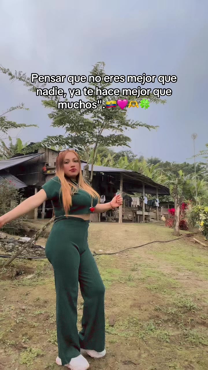 @💕Vêrõ,LąTöxīcä🐕🇪🇨