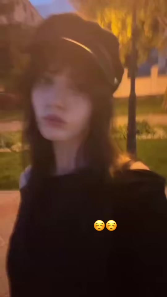 @×_×