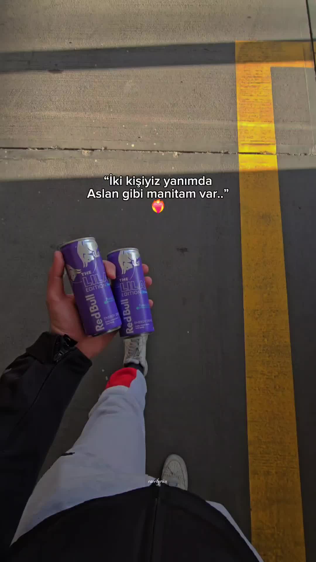 @eyoli