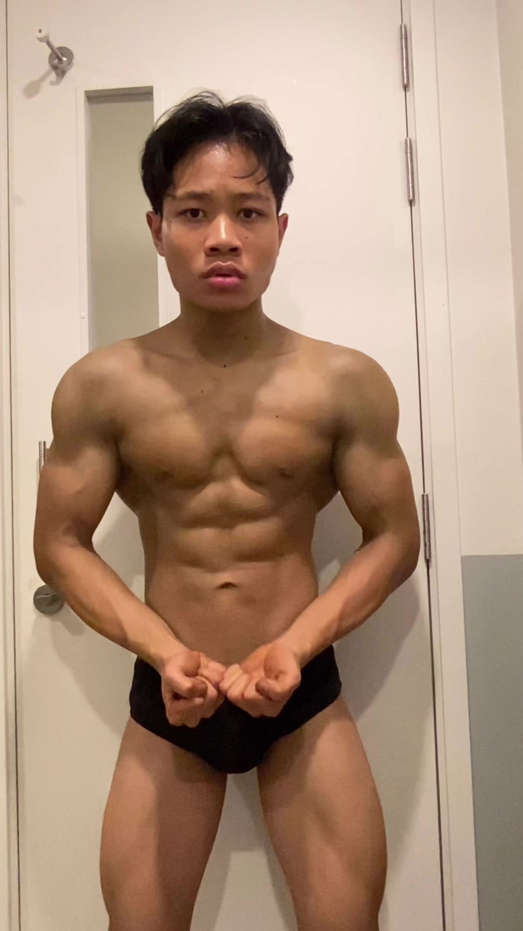 @natthapazz._
