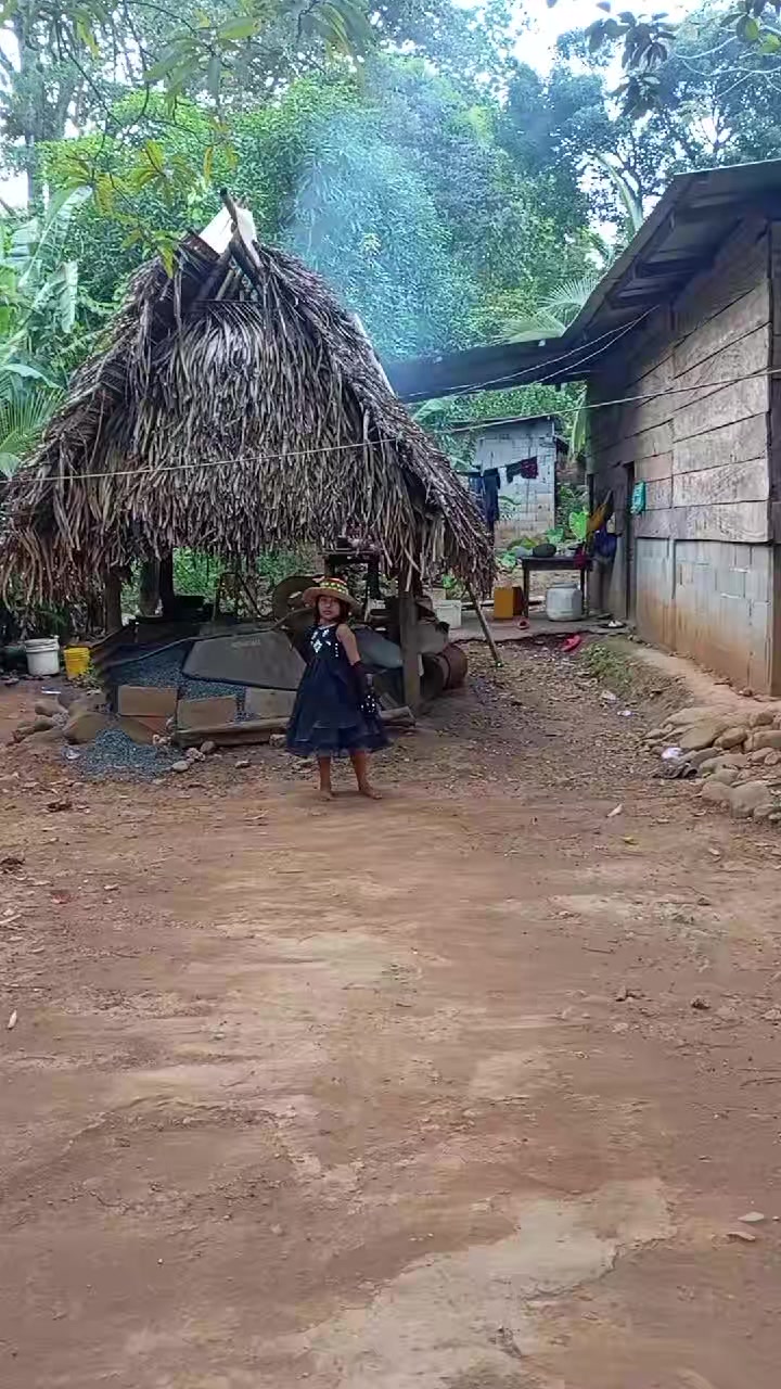 @Ayla Santo 🇵🇦