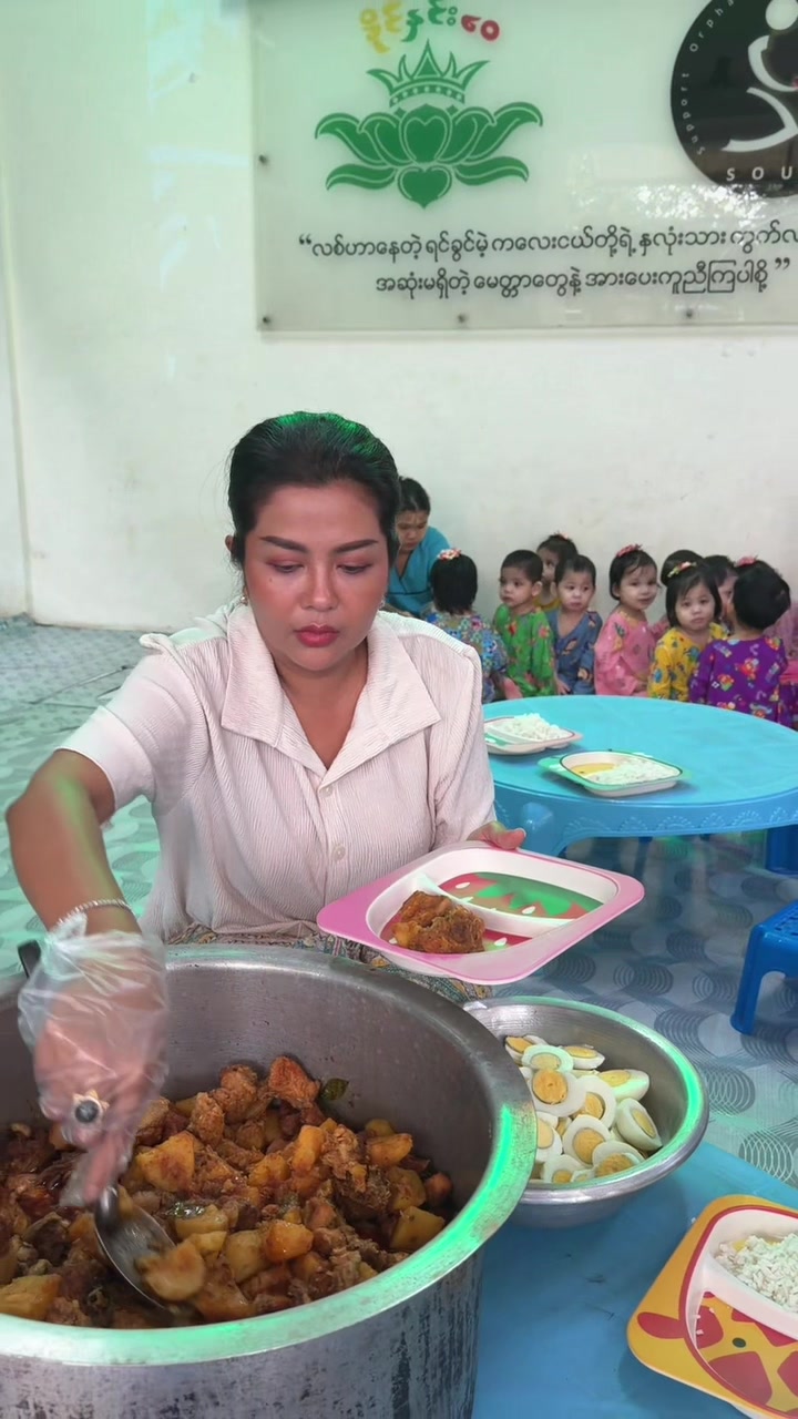 @khinehninwai19