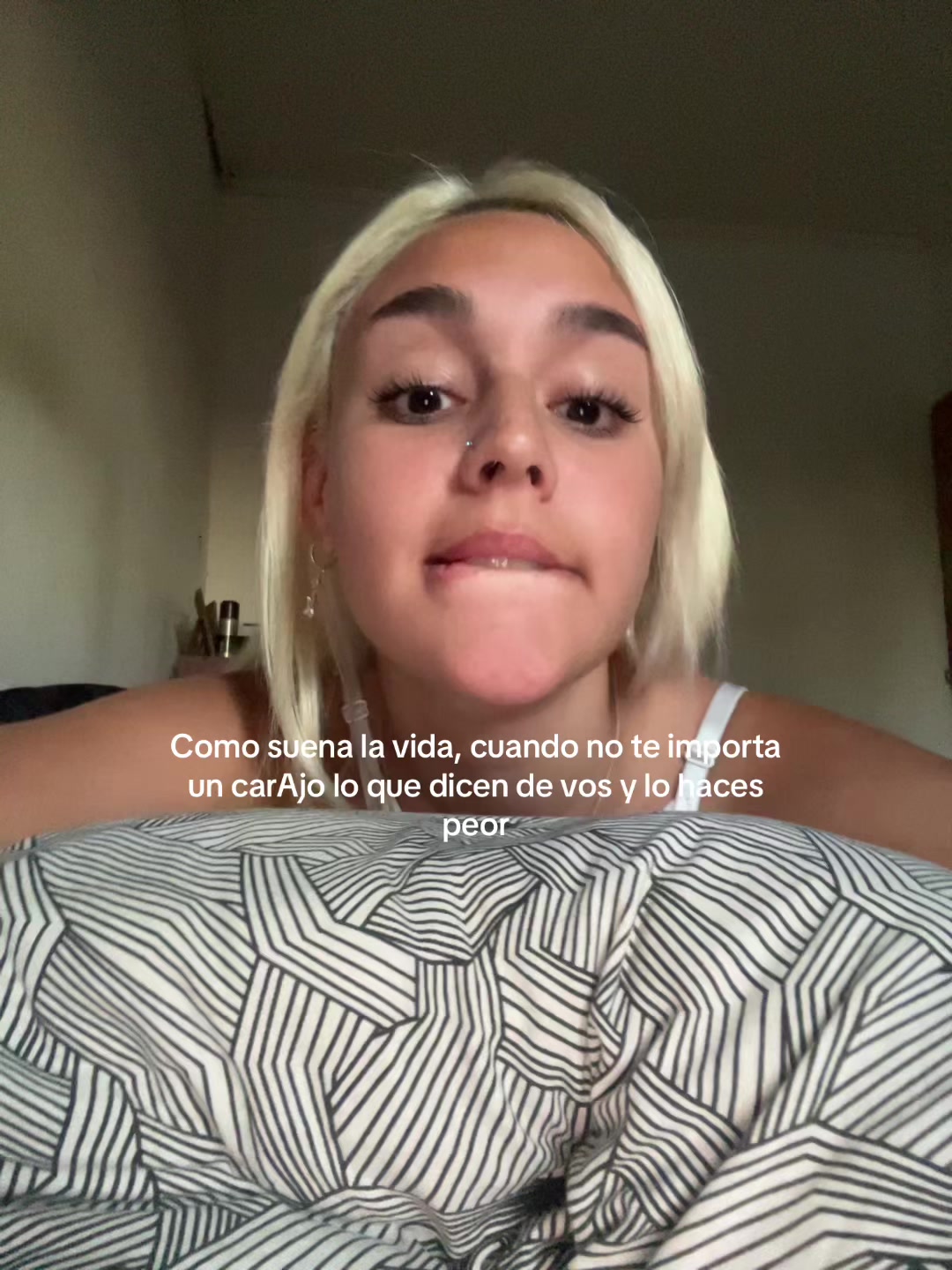 @𝓐𝔃𝓾𝓾🕷️
