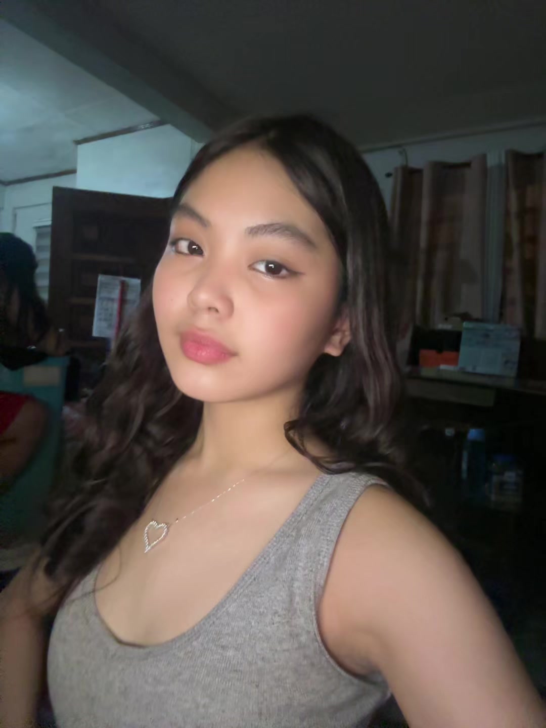 @Zahlia
