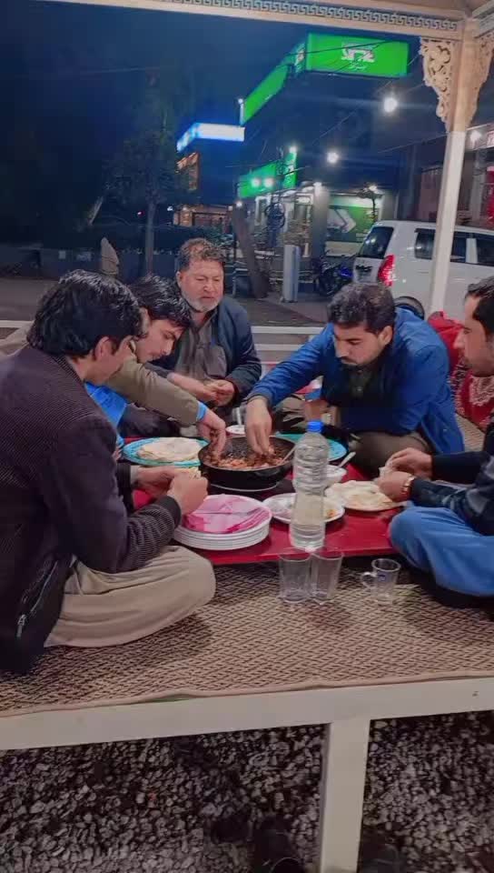 @Abdullah raees 🇺🇲🇬🇧
