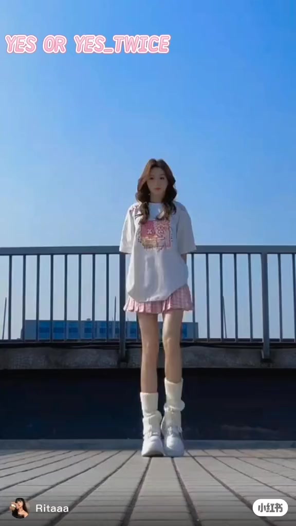 @Hoa Thạch Lựu