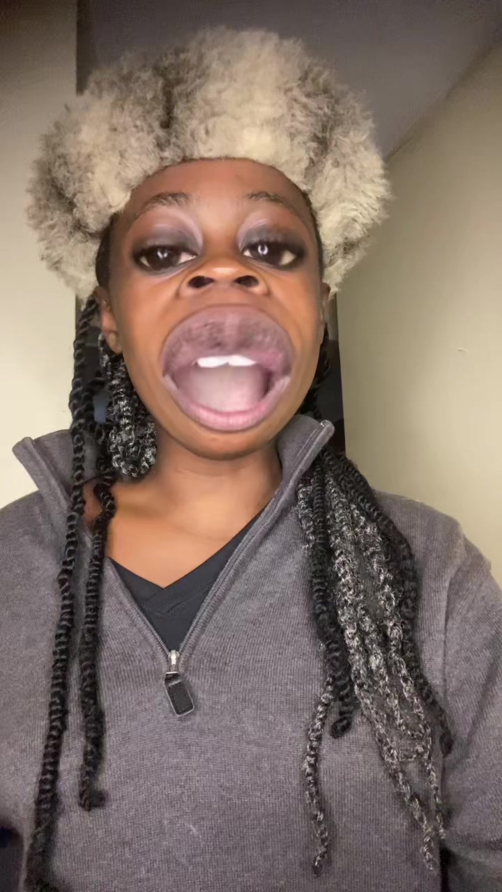 @veekee👻