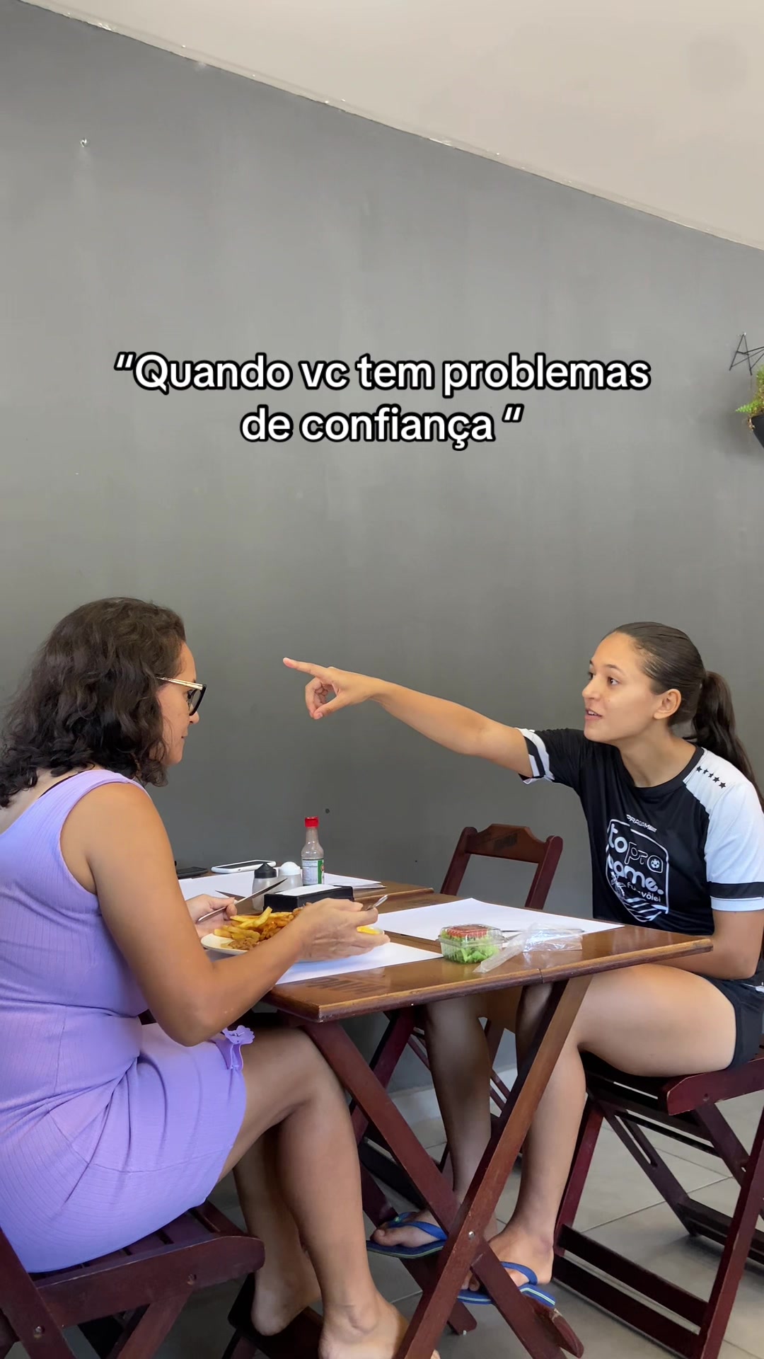 @Tia J&uacute;