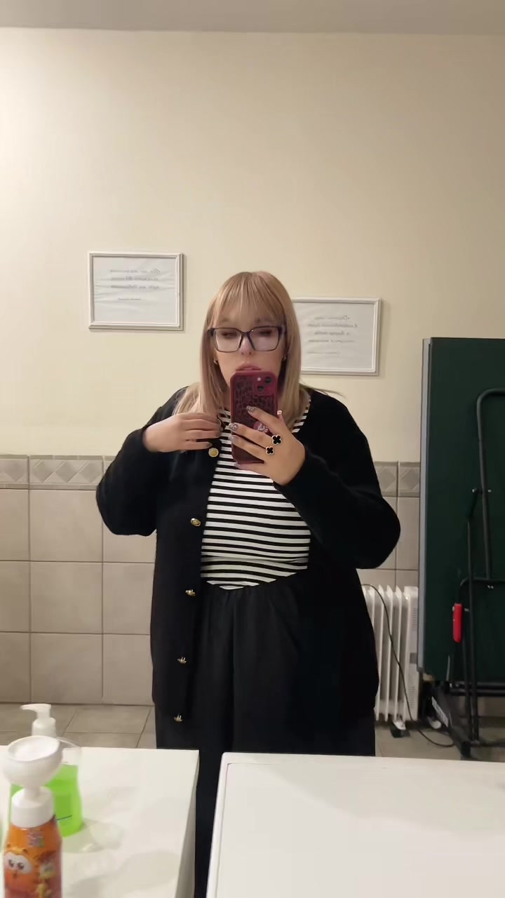 @Даша Строгая