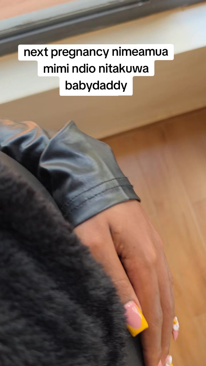 @chloe