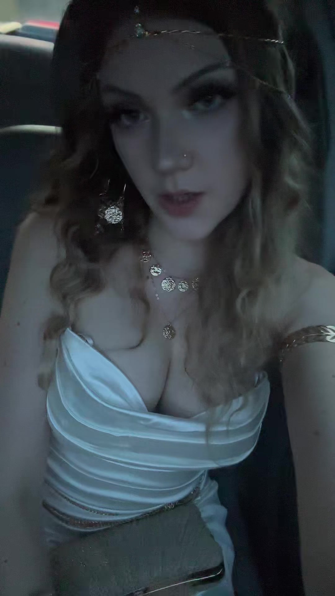 @❔
