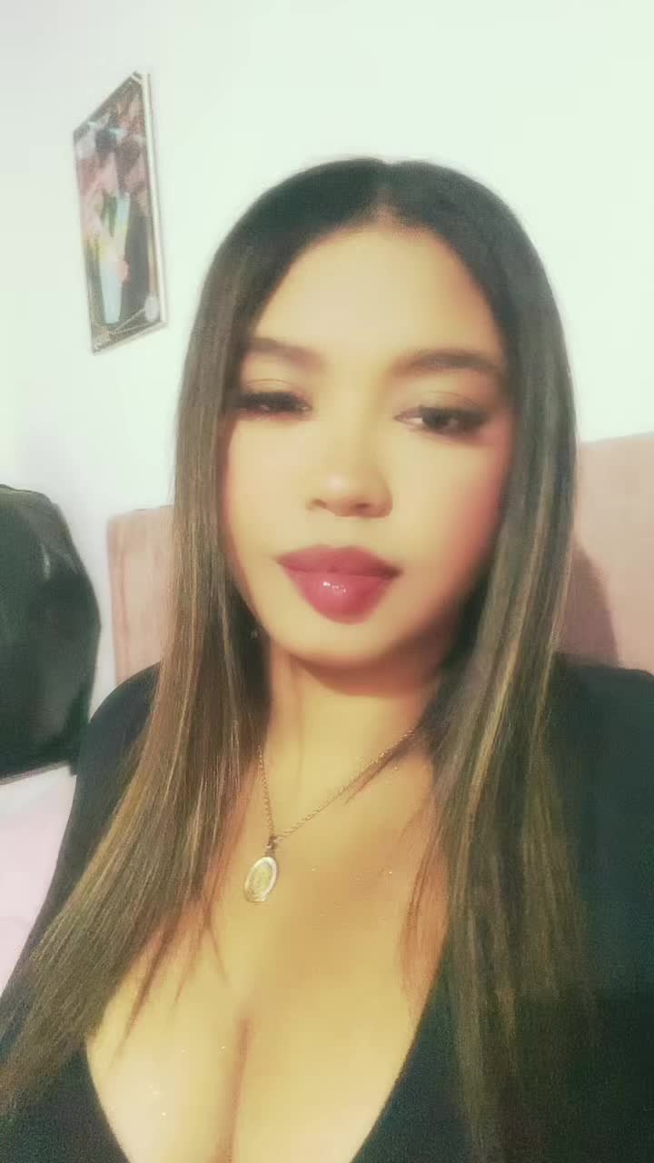 @𝒜𝓃𝑔𝑒𝓁𝓁𝓎 𝓉𝑜𝓇𝓇𝑒𝓈🩷