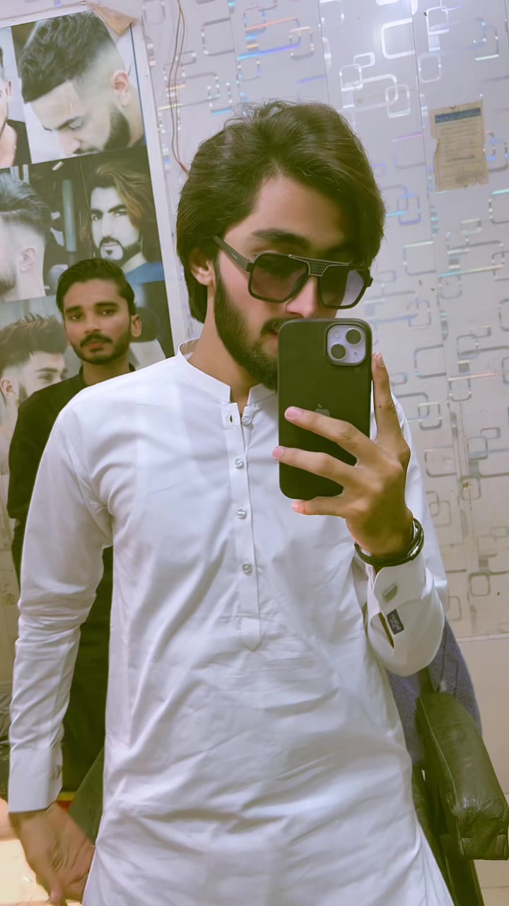 @🥂شہباز___راجپوت💸