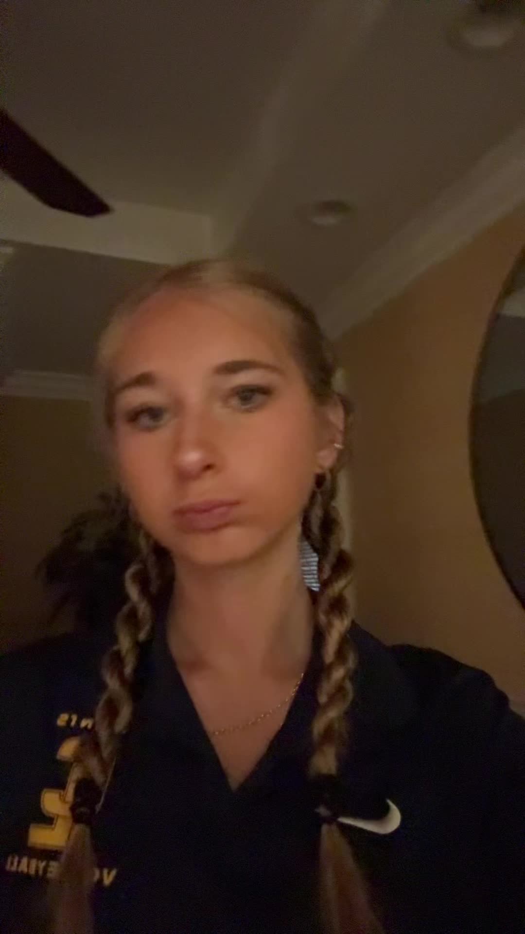 @user.19