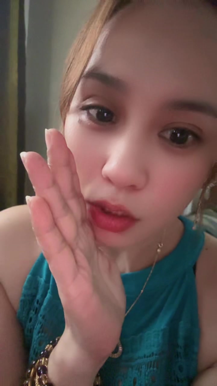 @Lhyn24