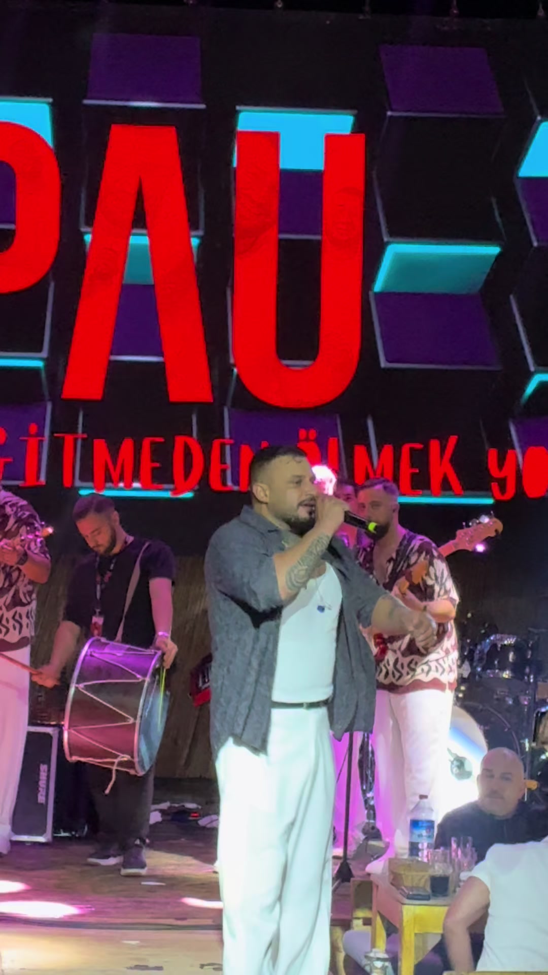 @Pau