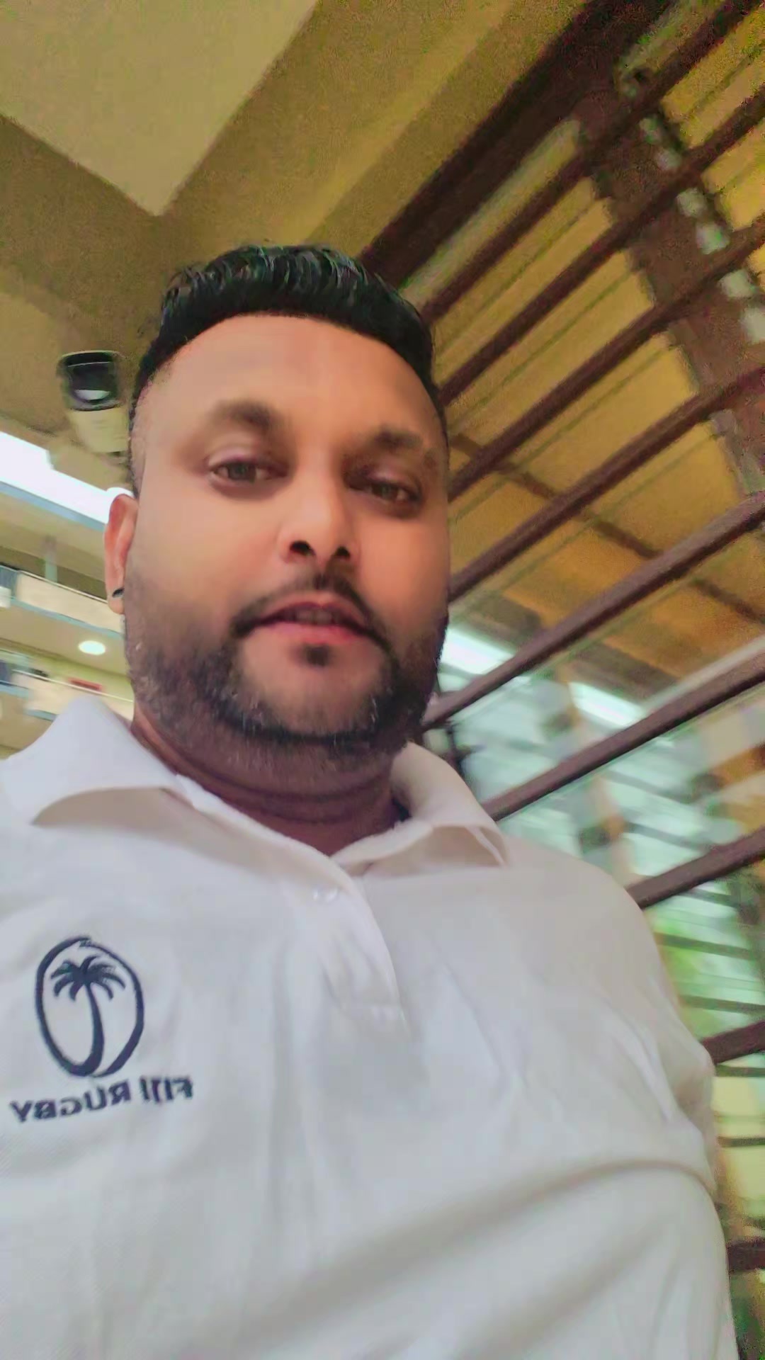 @Veron Fiji