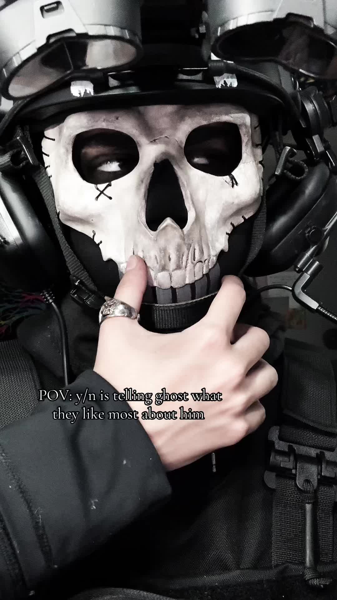 @𝔭𝔥𝔞𝔫𝔱𝔬𝔪