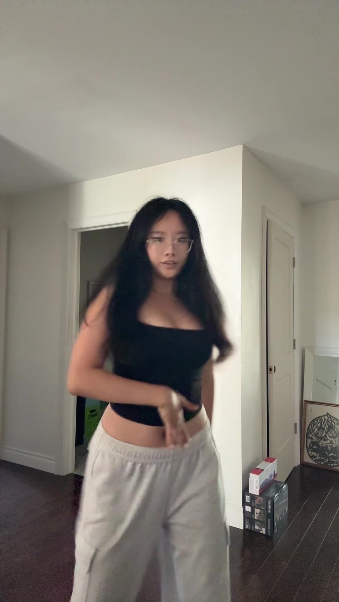 @𝓔𝓶𝓲𝓵𝔂