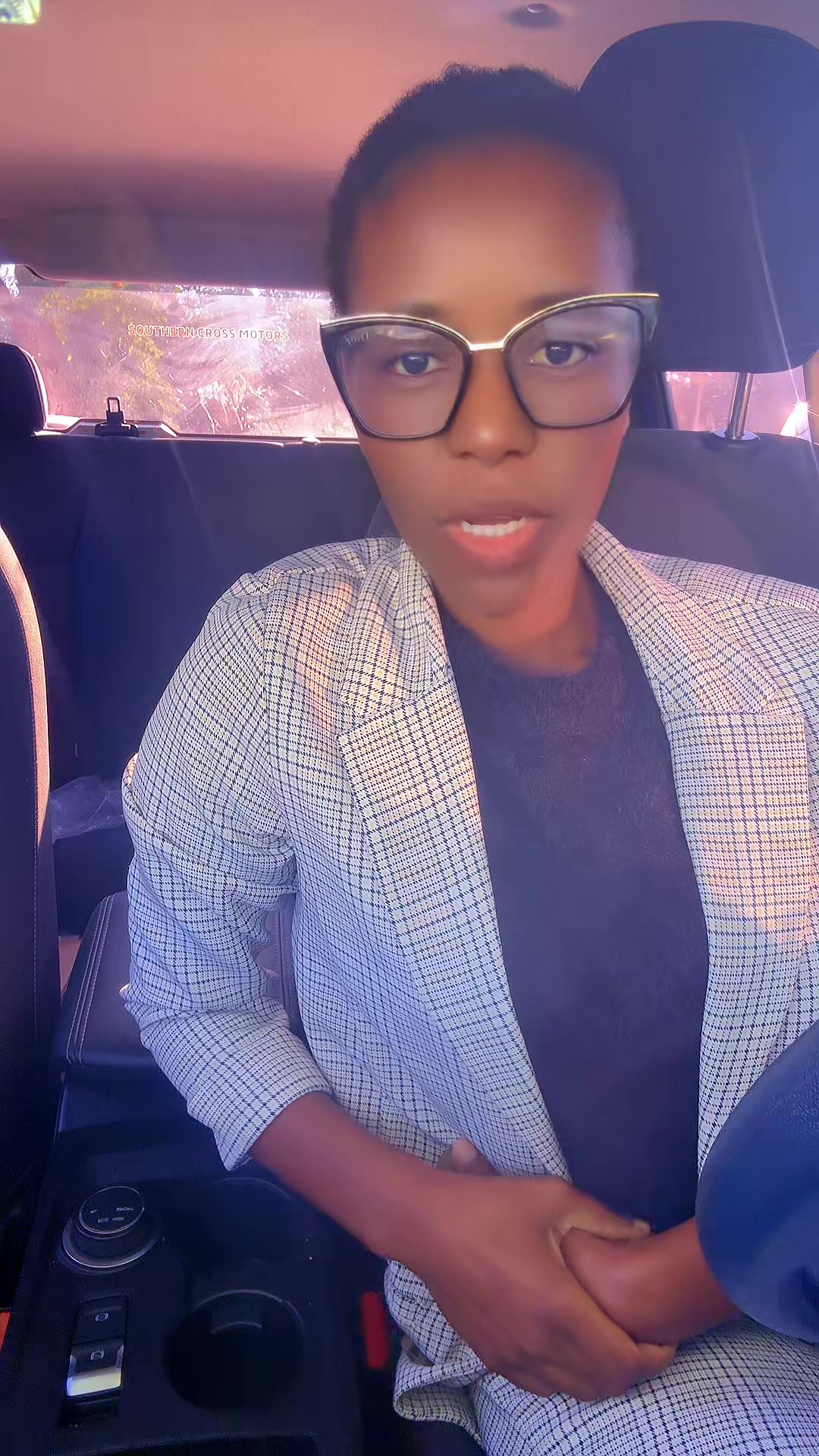 @Dr Nancy Mupinga MD
