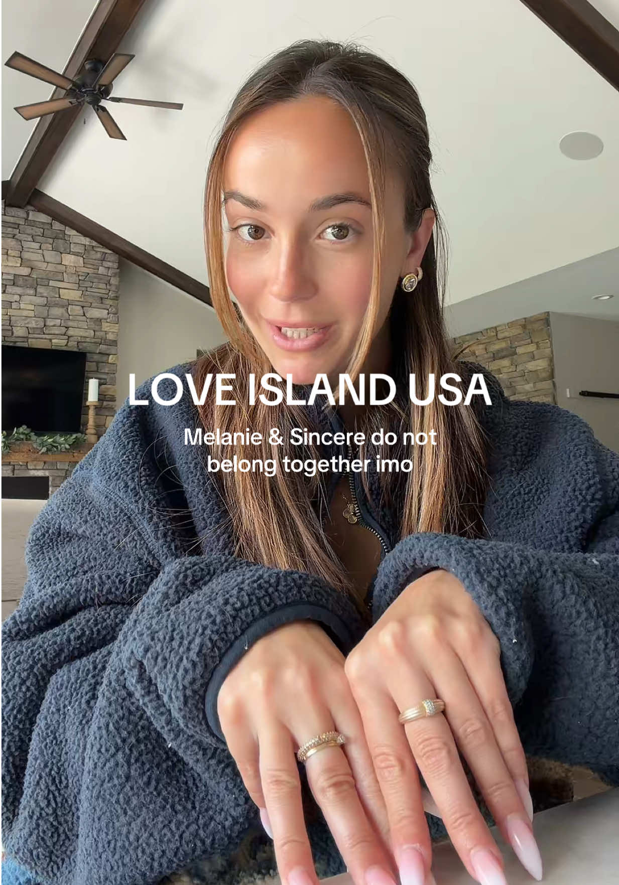 @Gabriella l Lifestyle & Travel