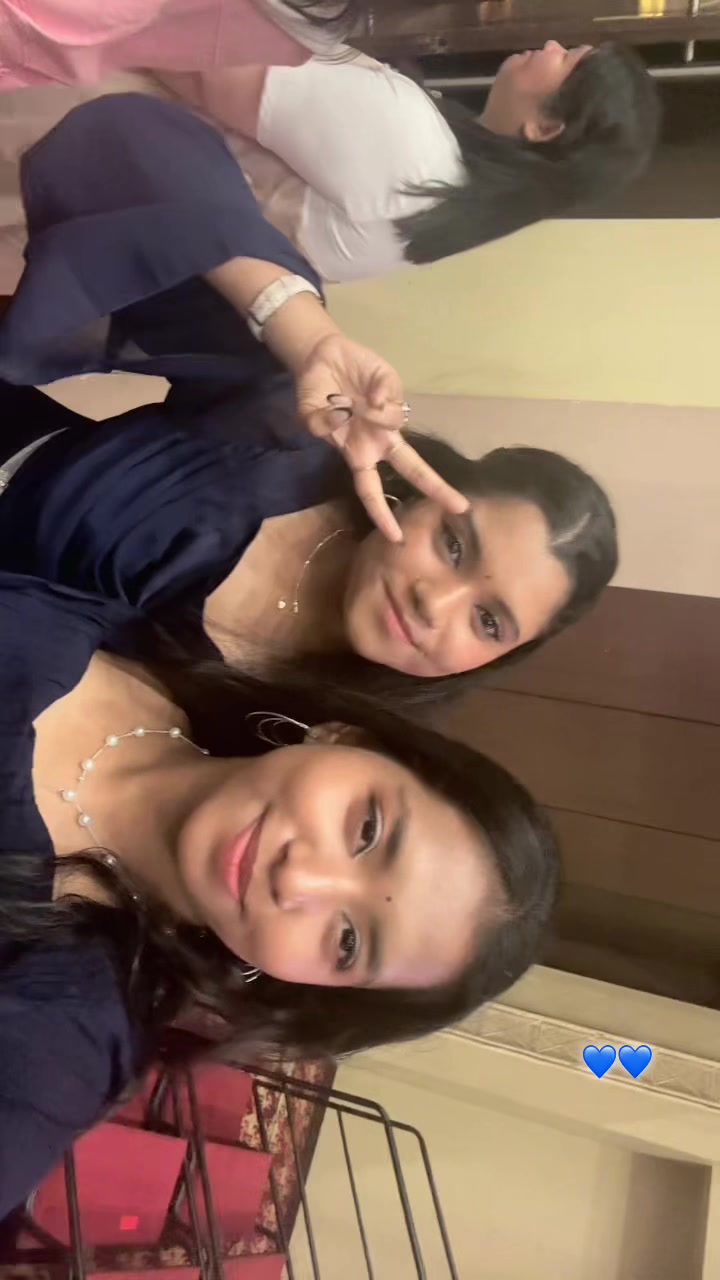 @Durkashini_