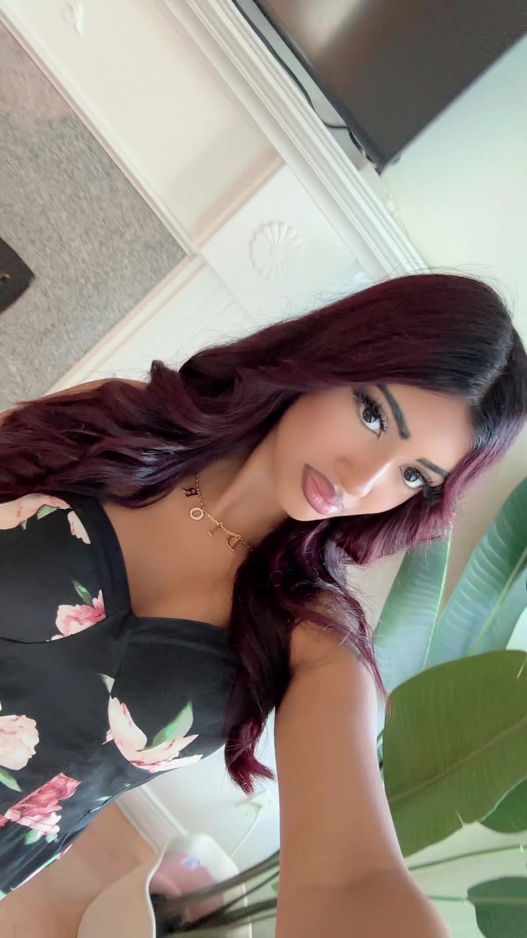 @￴￴