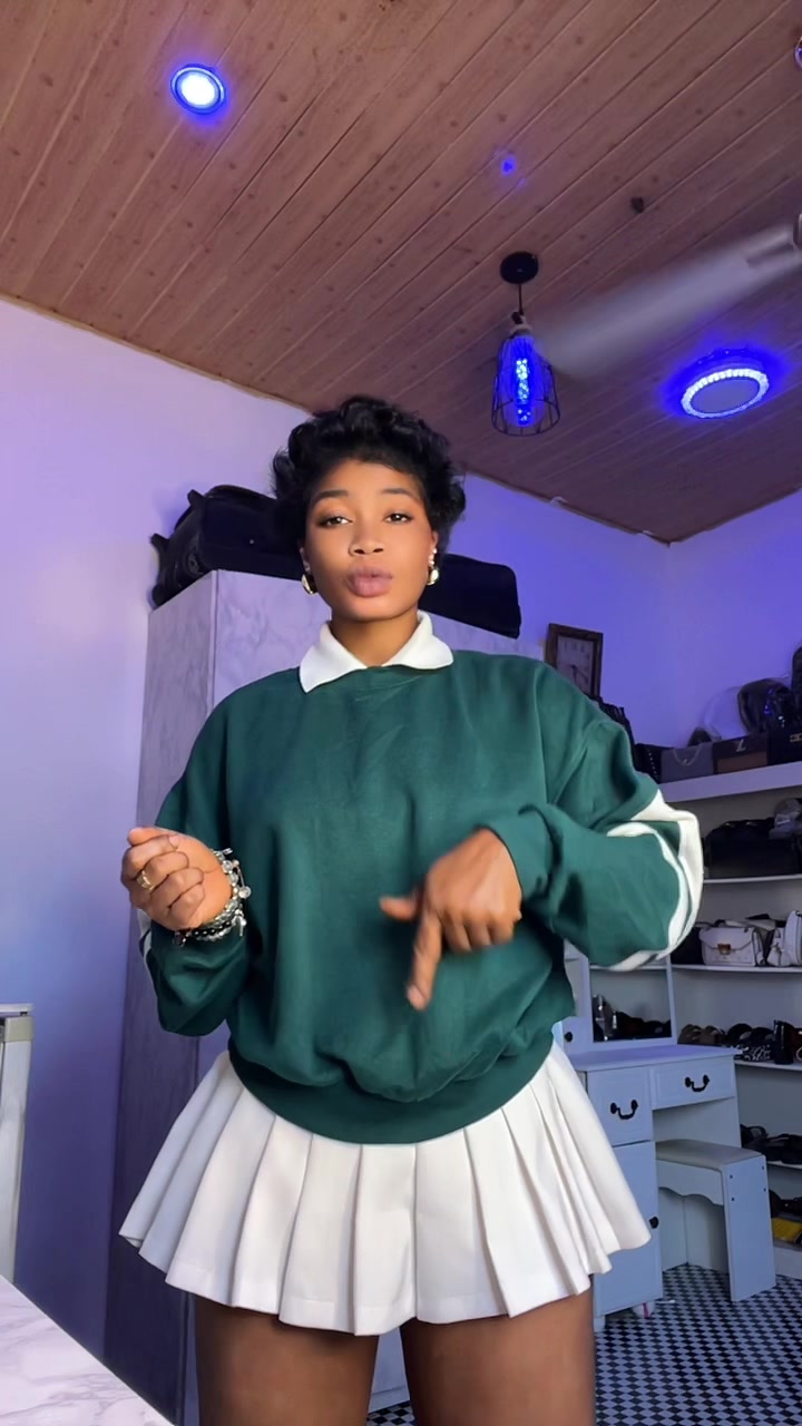 @Anita🦋