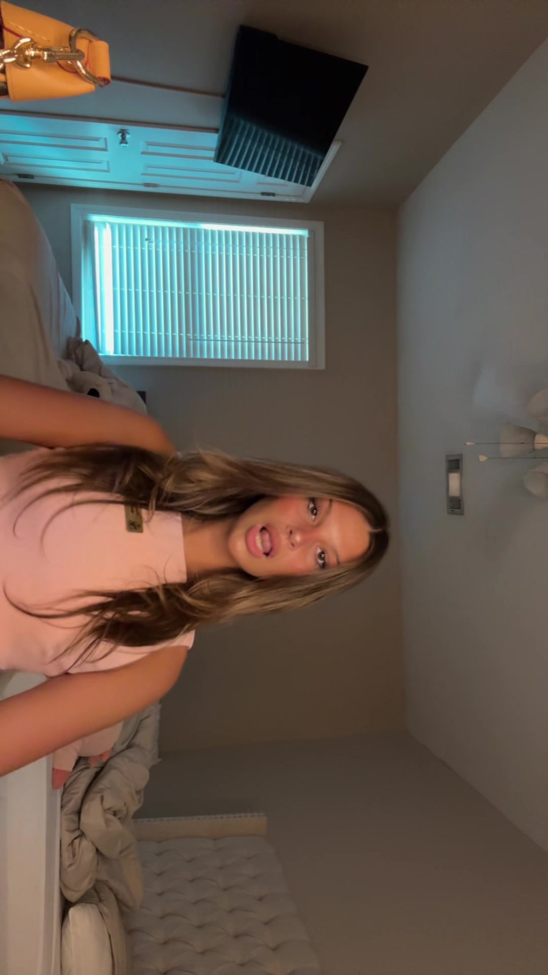 @isabella lupo
