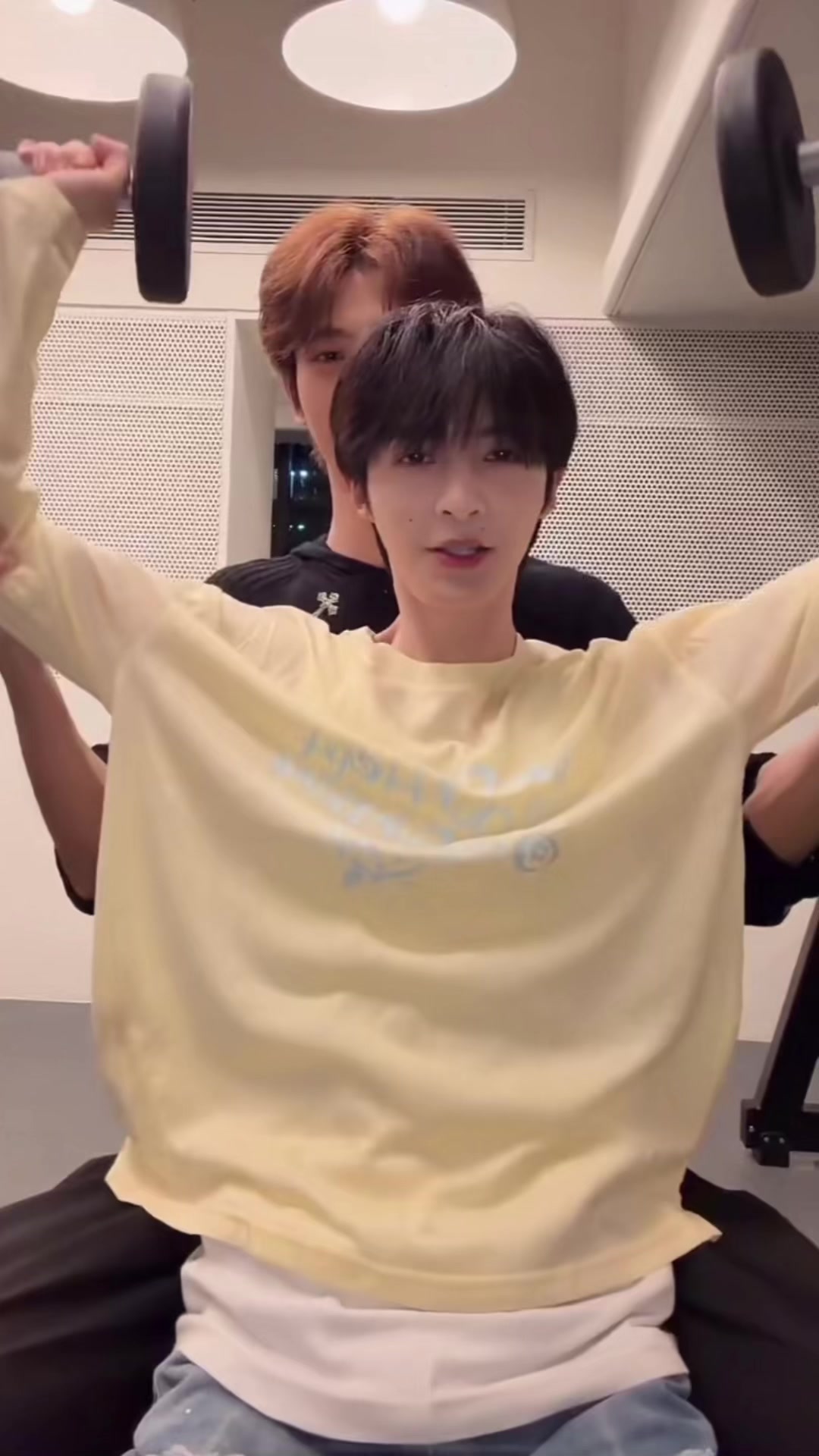 @Ksyy