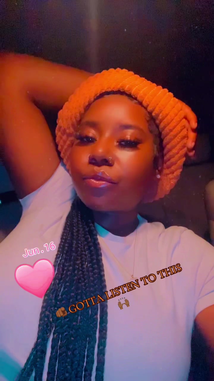@theycallmecoco2