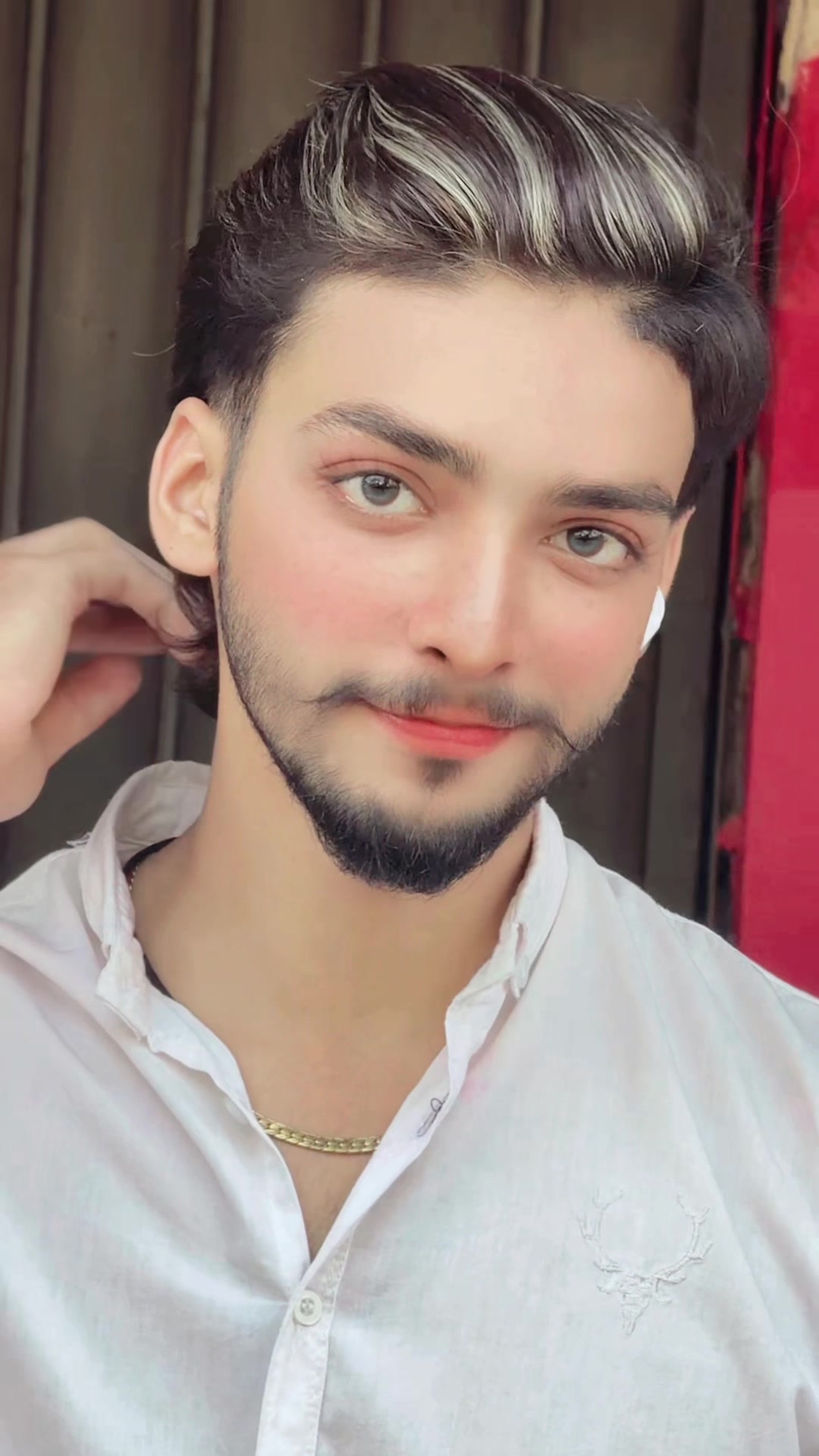 @✨&Scaron;ona\ Řajpoot👑