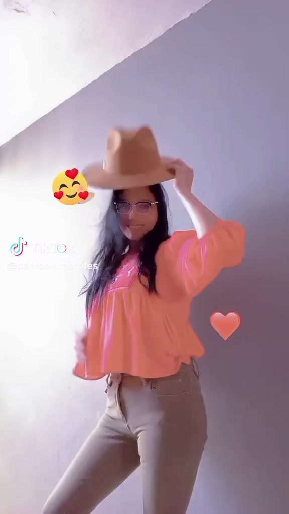 @DoménicaHN