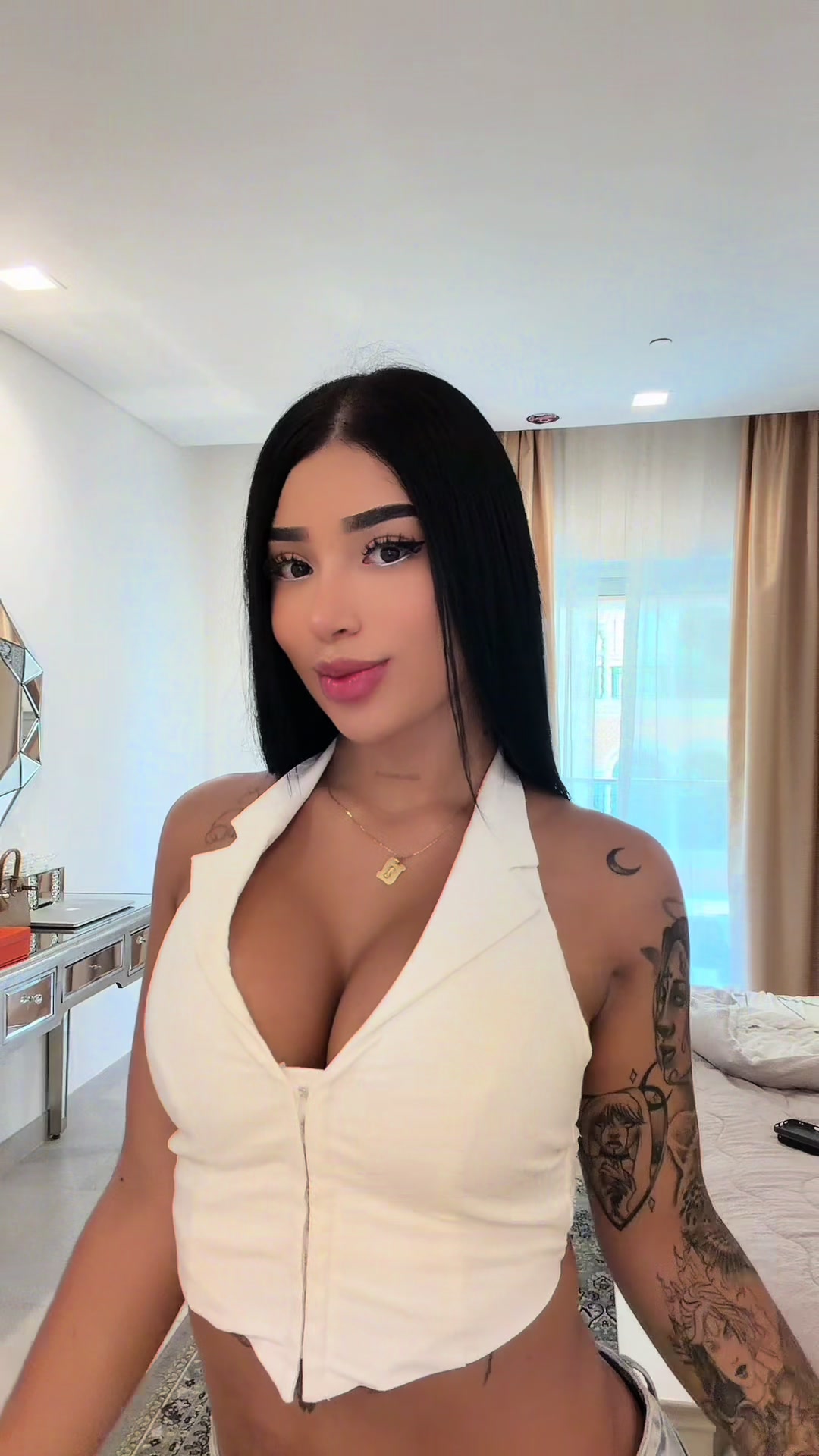 @esmeralda_arango