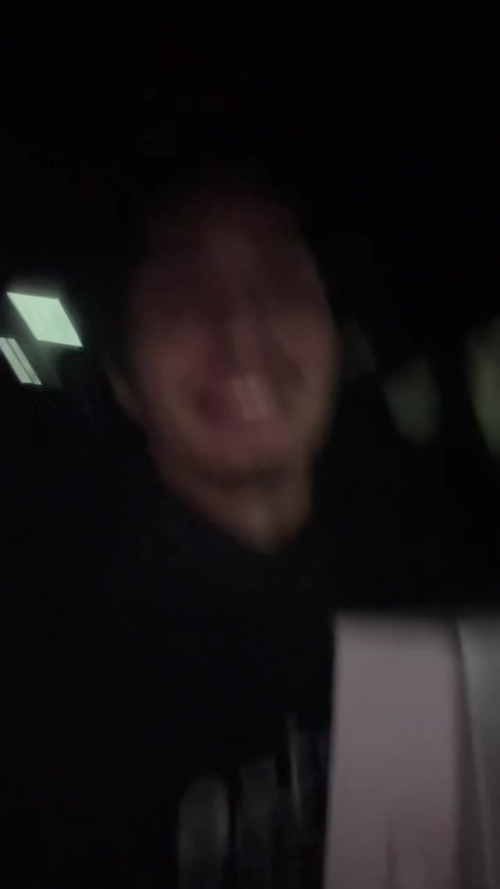 @Toñio