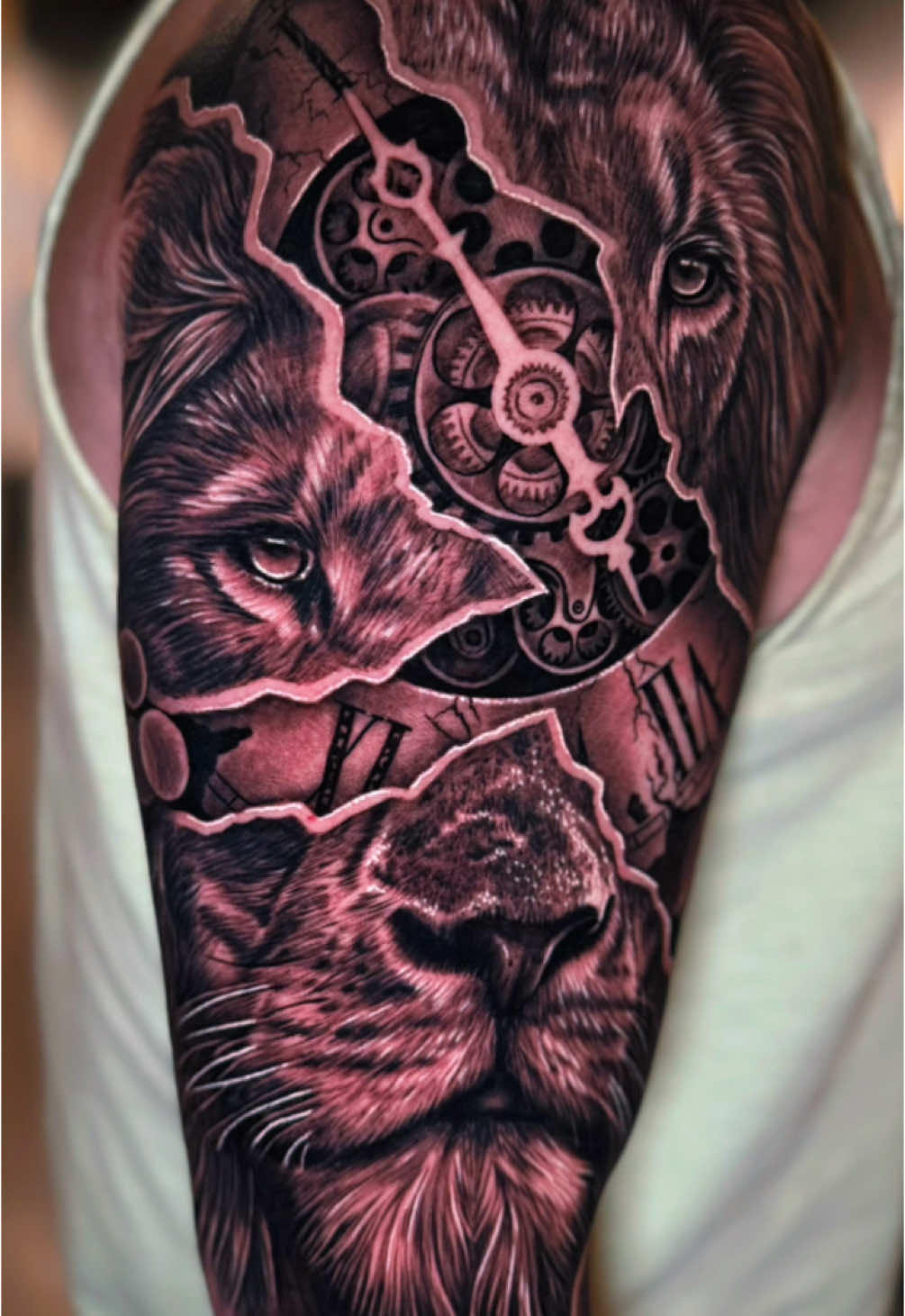 @Luis Lopez Tattoos